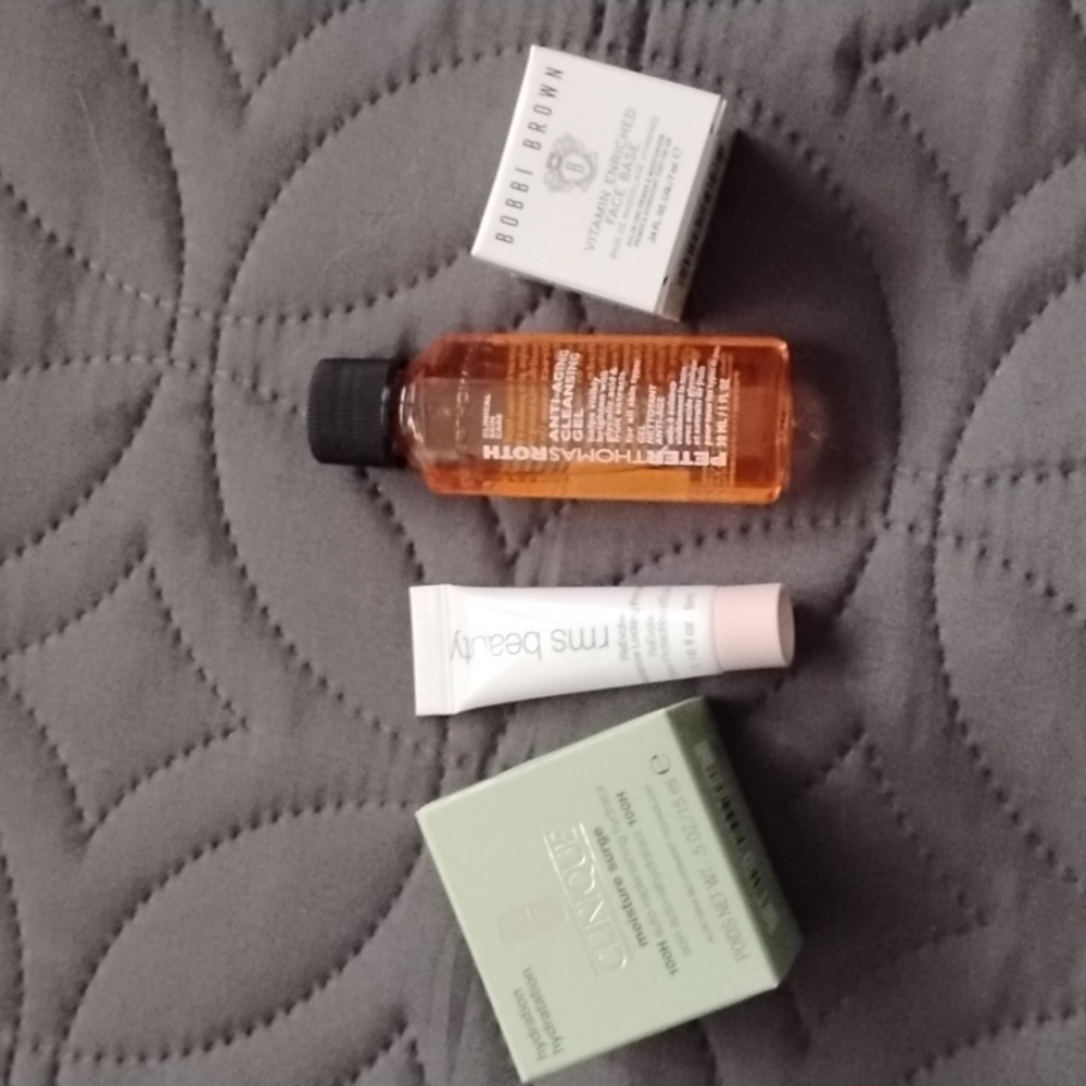 Skincare Bundle (New)